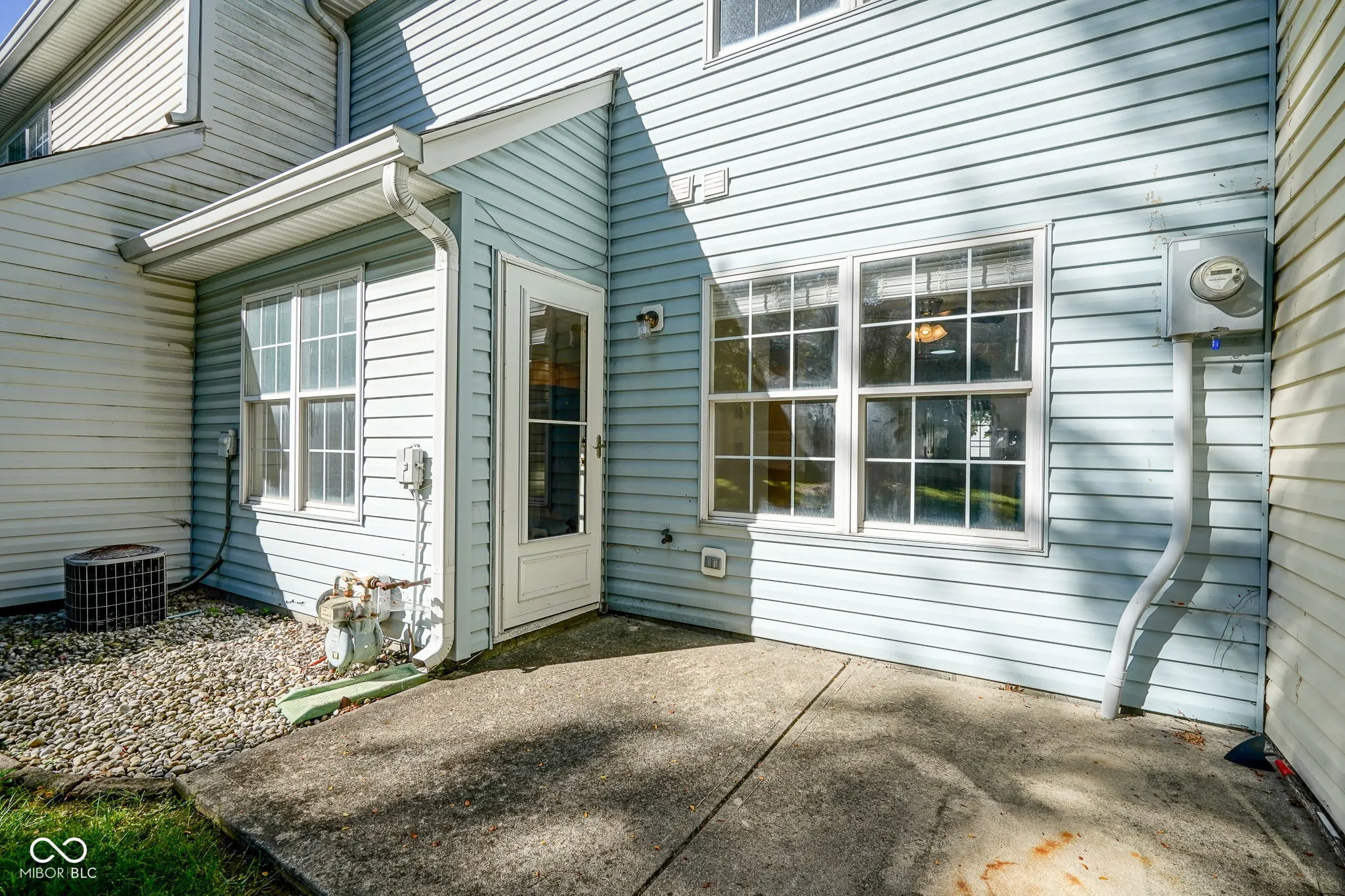 Fishers, Indiana 46038, United States, 2 Bedrooms Bedrooms, ,2 BathroomsBathrooms,Residential,Active,221492