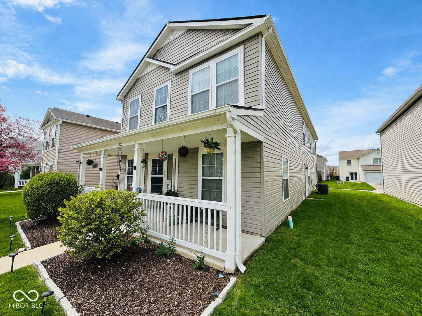 2354 Blackthorn Drive