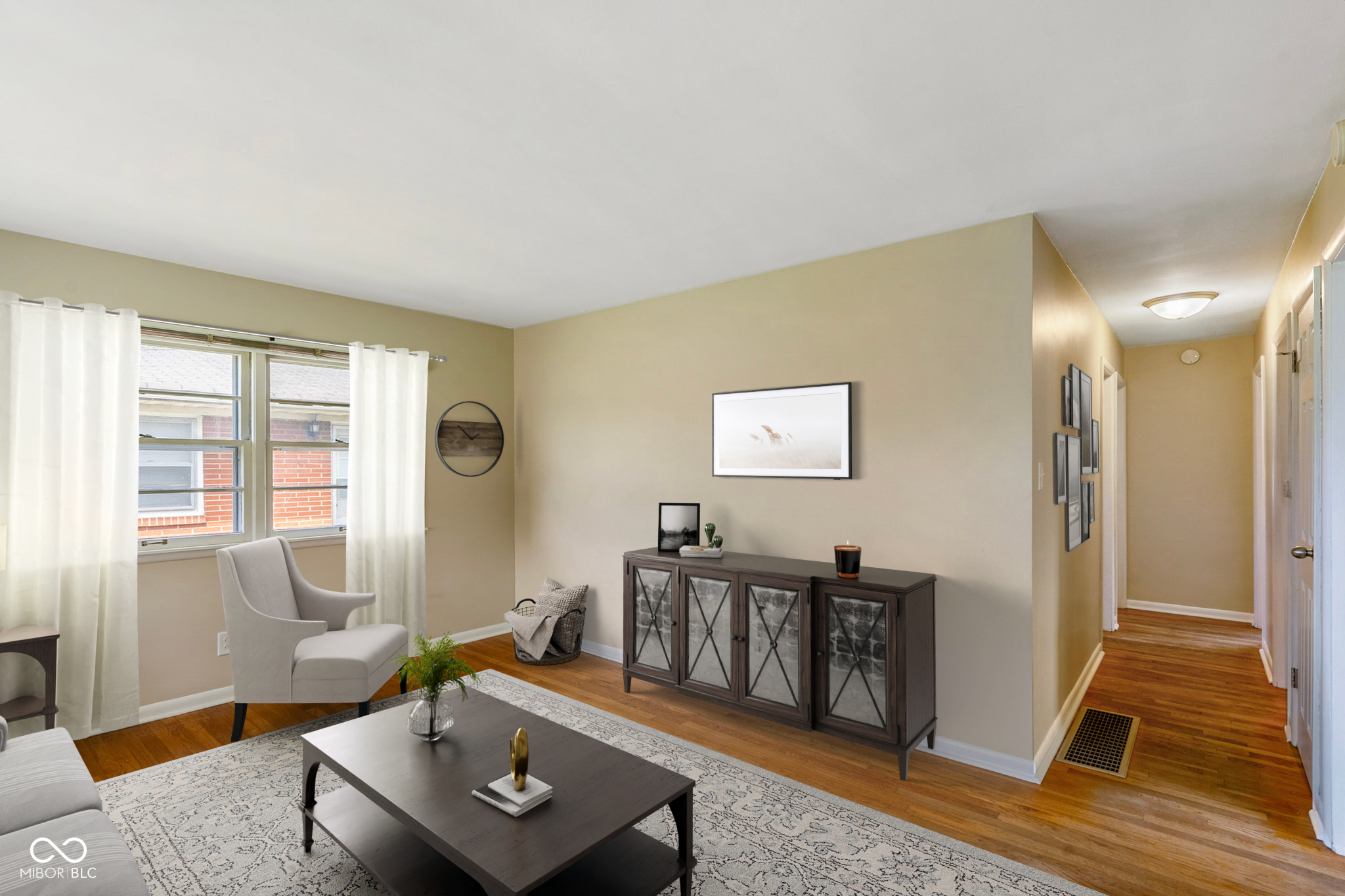 325 N 7th Avenue