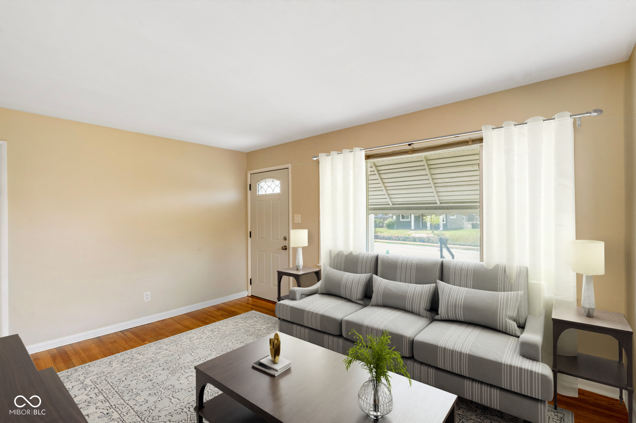 325 N 7th Avenue