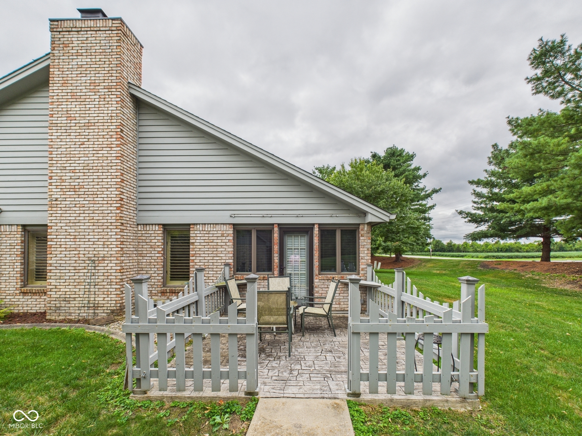 2440 Sagamore Drive