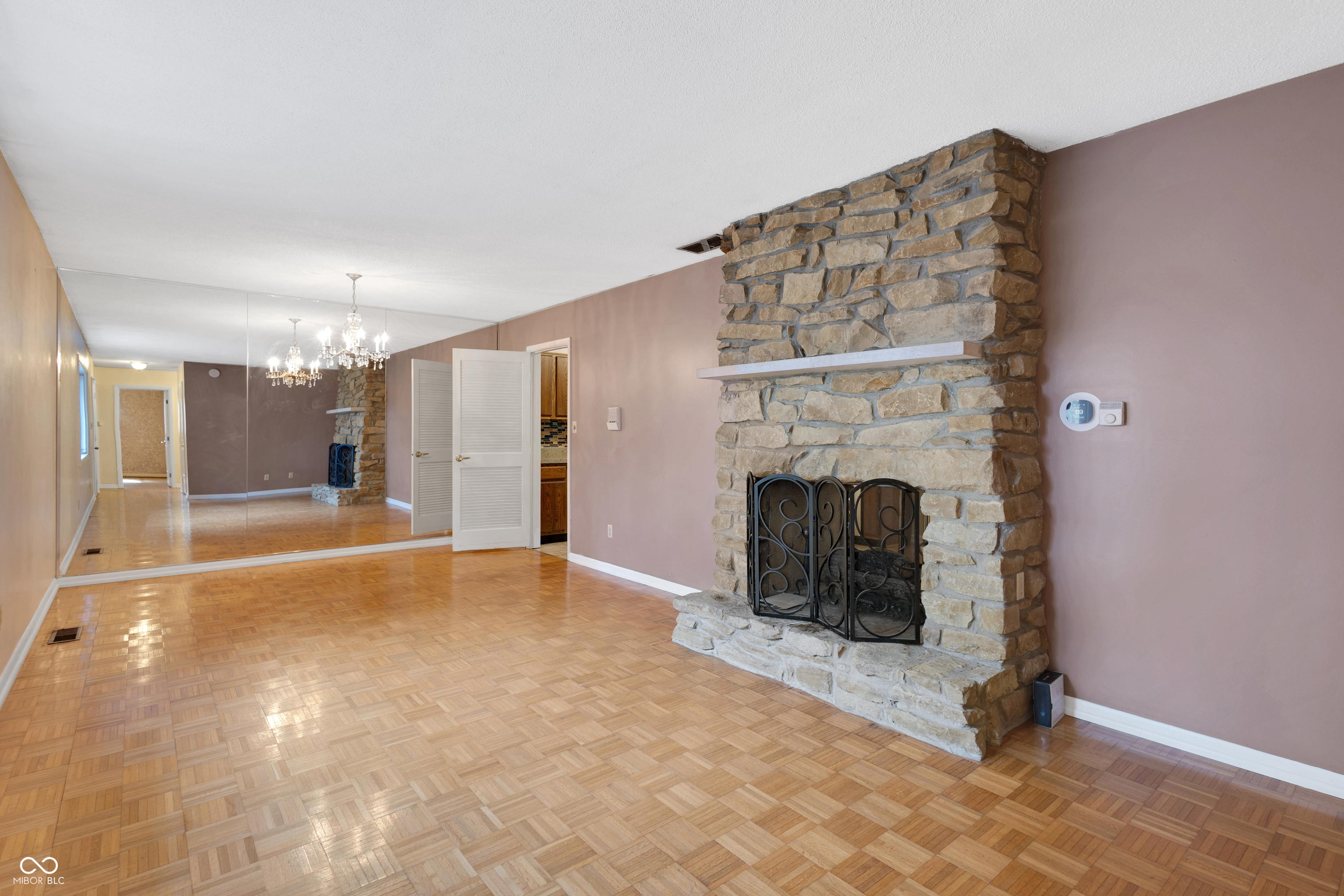 1146 Fairway Drive
