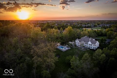 Photo of 10511 E 116th Street, Fishers, IN 46037 (MLS # 22098854)