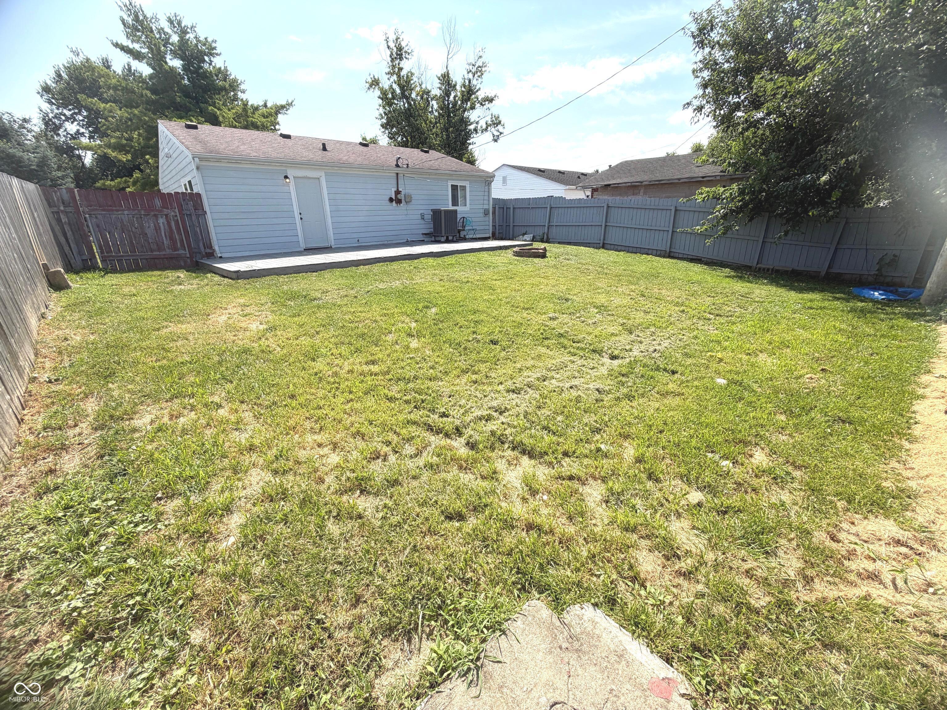 2552 Saint Paul