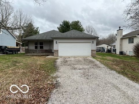 173 Jefferson Valley Coatesville IN 46121