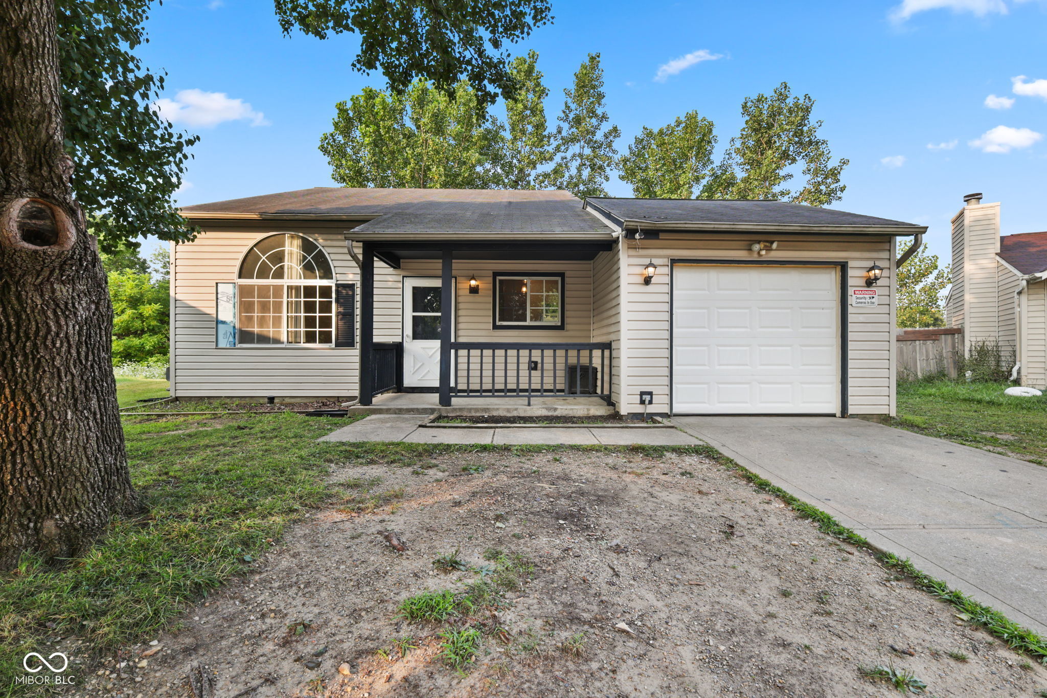 1819 Keystone Lakes Drive