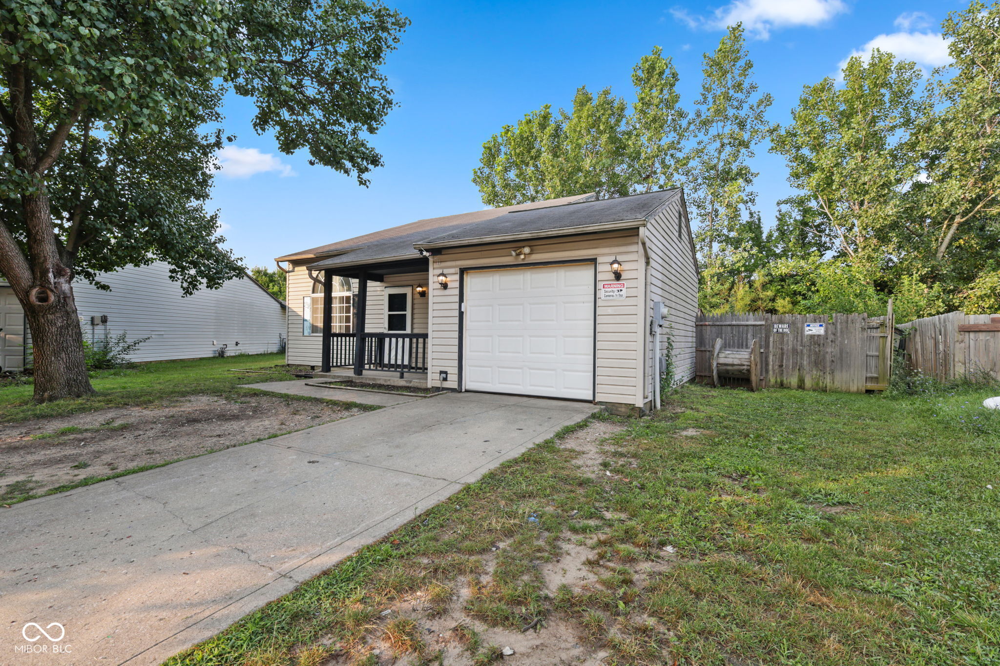 1819 Keystone Lakes Drive