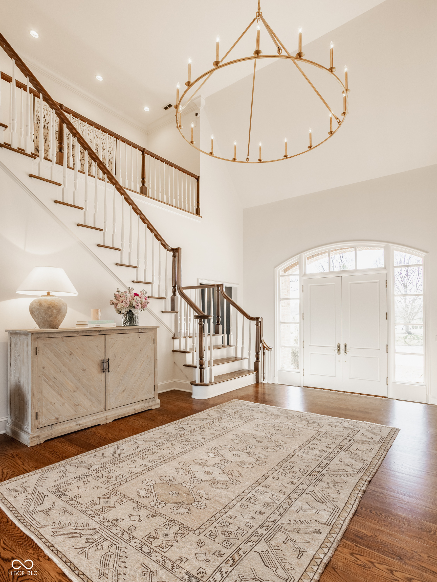 1098 Laurelwood