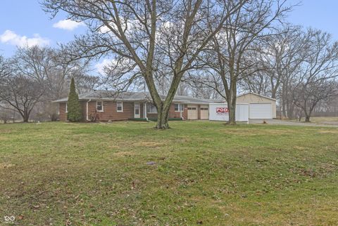 Photo of 6228 Trotter Road, Indianapolis, IN 46241 (MLS # 22087427)