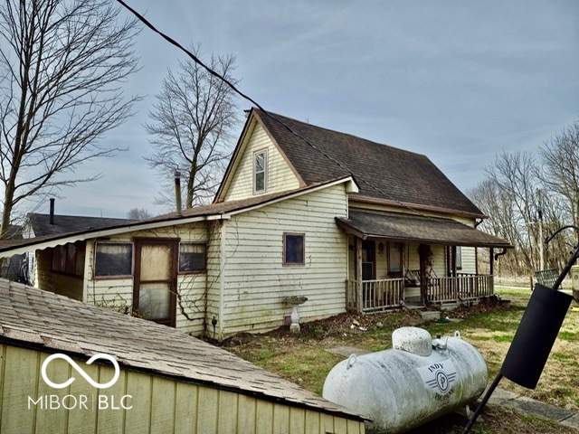 9771 N County Road 200 E