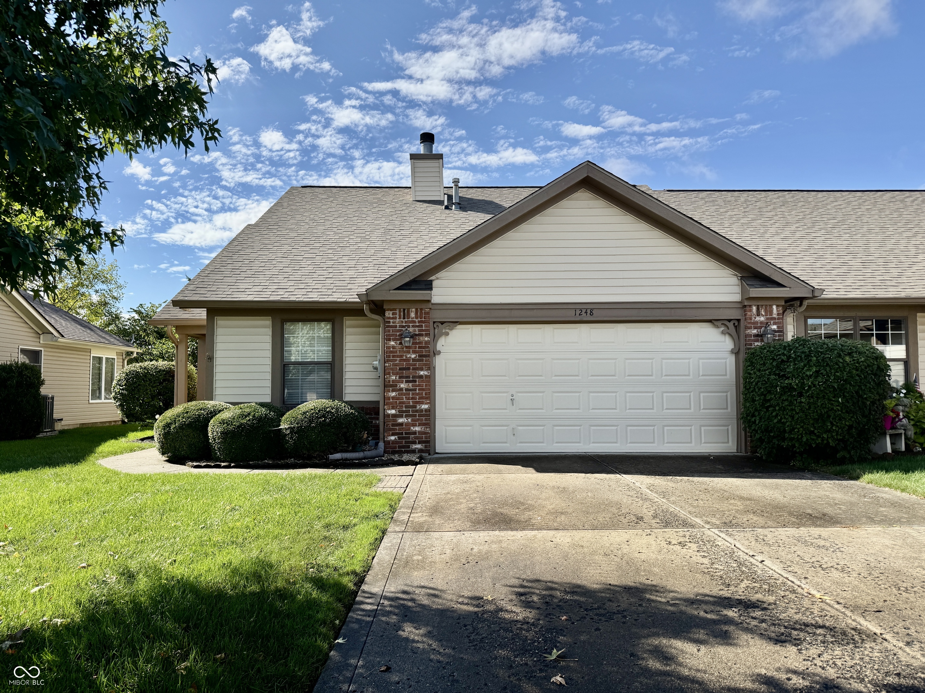 1248 Lexington Trail