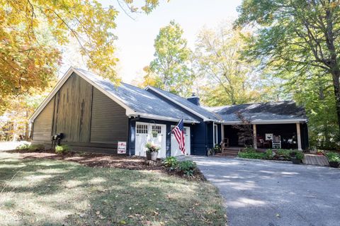 Photo of 13248 Fairwood Drive, McCordsville, IN 46055 (MLS # 22069188)