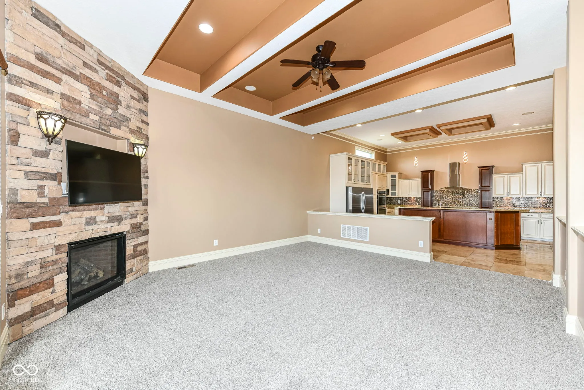 Fishers, Indiana 46040, United States, 5 Bedrooms Bedrooms, ,6 BathroomsBathrooms,Residential,Active,39792