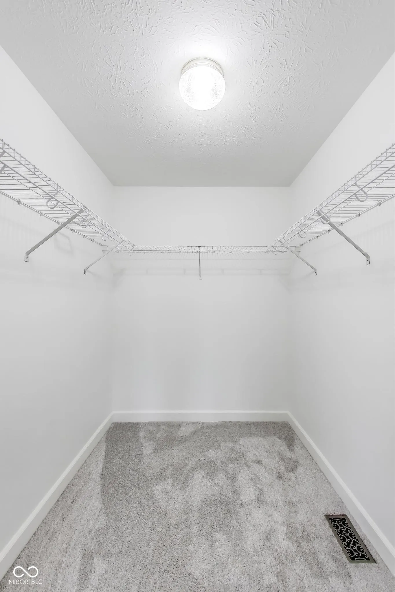 Beech Grove, Indiana 46107, United States, 3 Bedrooms Bedrooms, ,3 BathroomsBathrooms,Residential,Active,220182