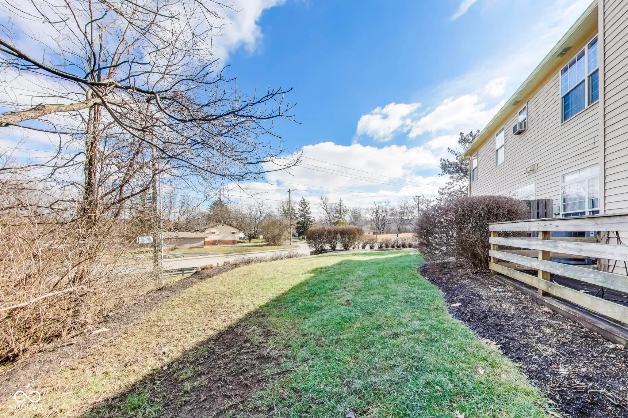 Beech Grove, Indiana 46107, United States, 3 Bedrooms Bedrooms, ,3 BathroomsBathrooms,Residential,Active,220182