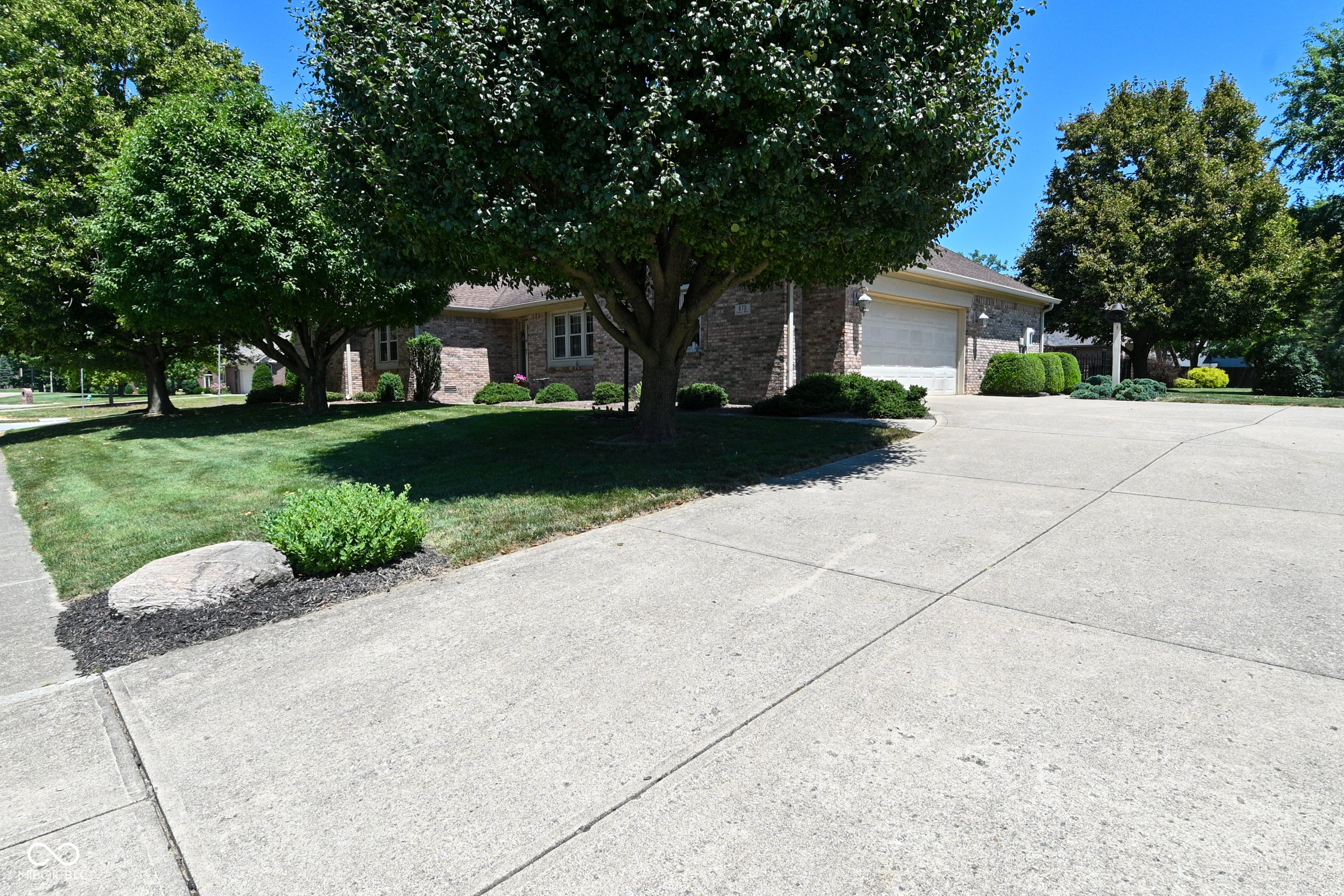 675 Caesar Drive