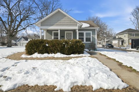 Photo of 3042 Graceland Avenue, Indianapolis, IN 46208 (MLS # 22083839)