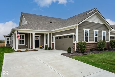 Photo of 14900 Stonneger Street, Westfield, IN 46074 (MLS # 22070314)