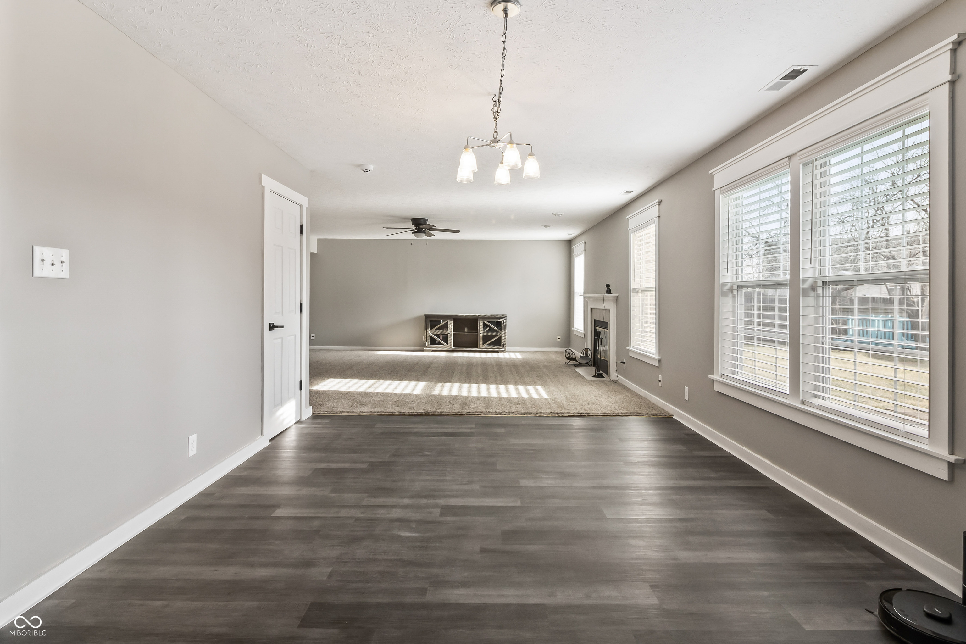 6467 W Deer Crossing Boulevard