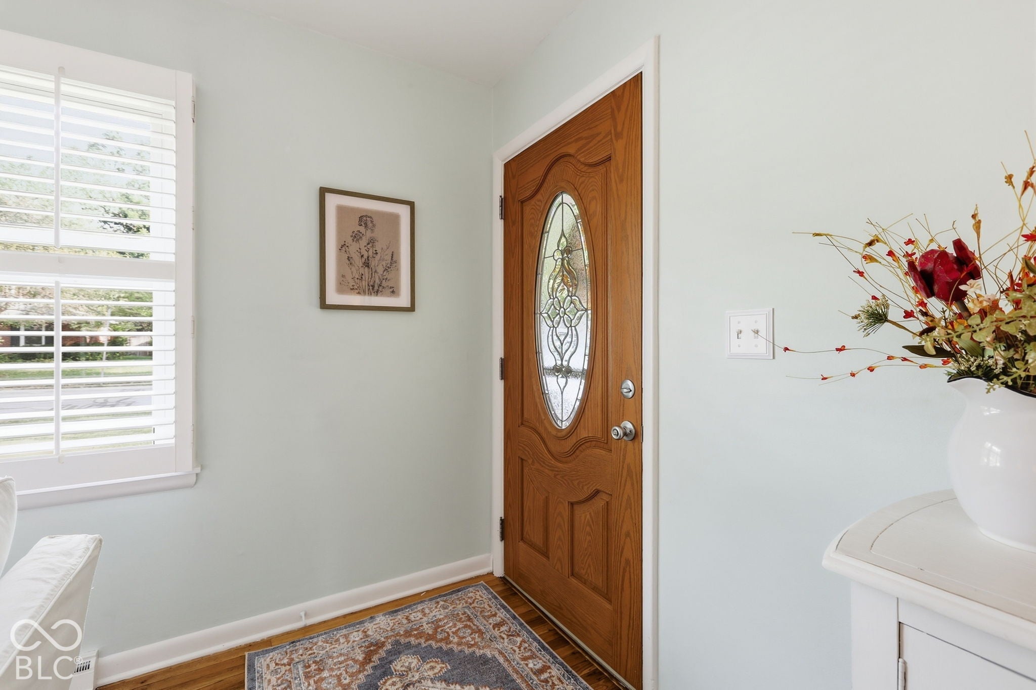 895 W Poplar Street