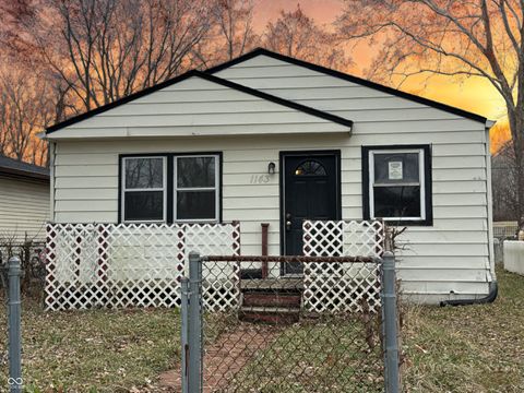 Photo of 1143 N Elder Avenue, Indianapolis, IN 46222 (MLS # 22068198)
