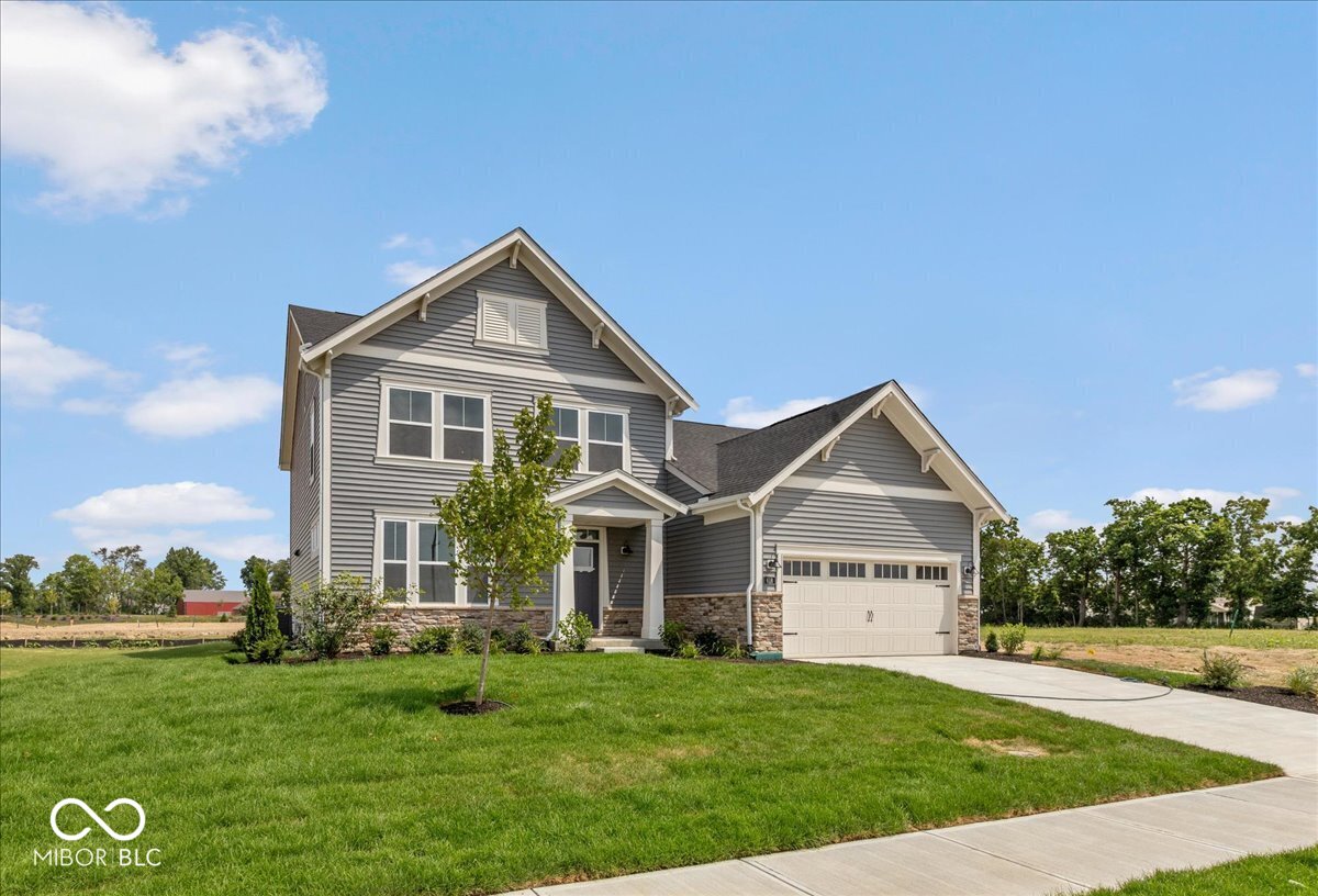 618 Firefly Court
