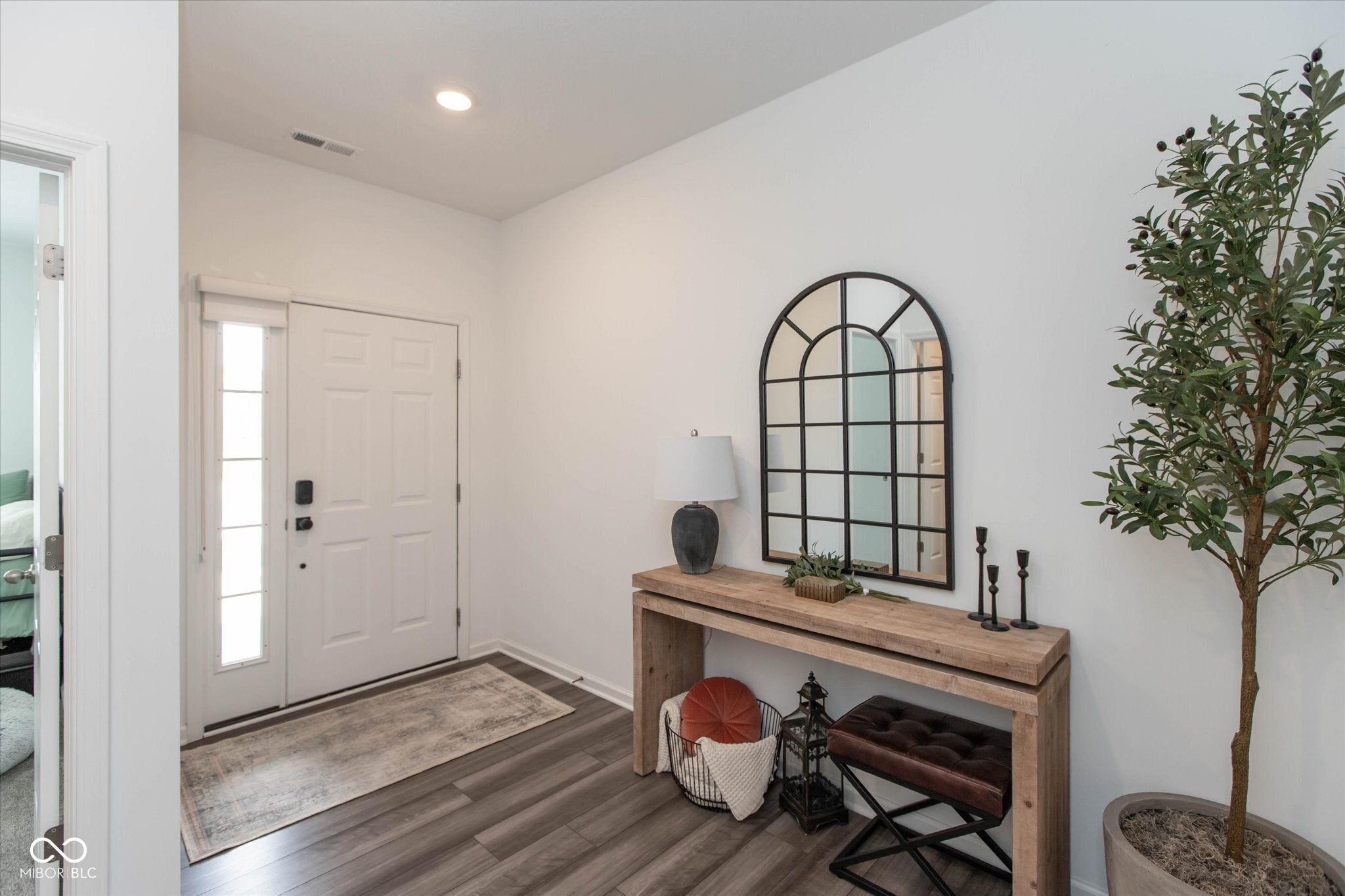 17976 Paula Walk