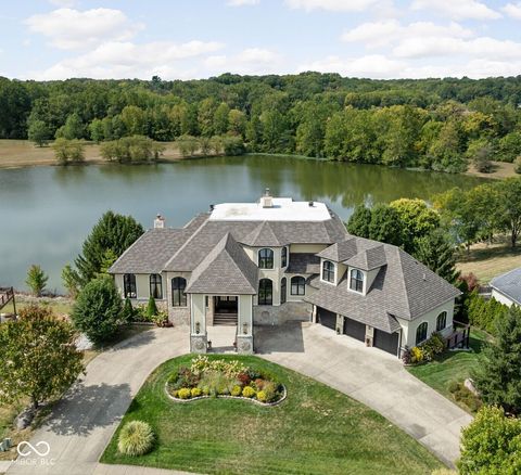 8816 Waterside Drive Indianapolis IN 46278