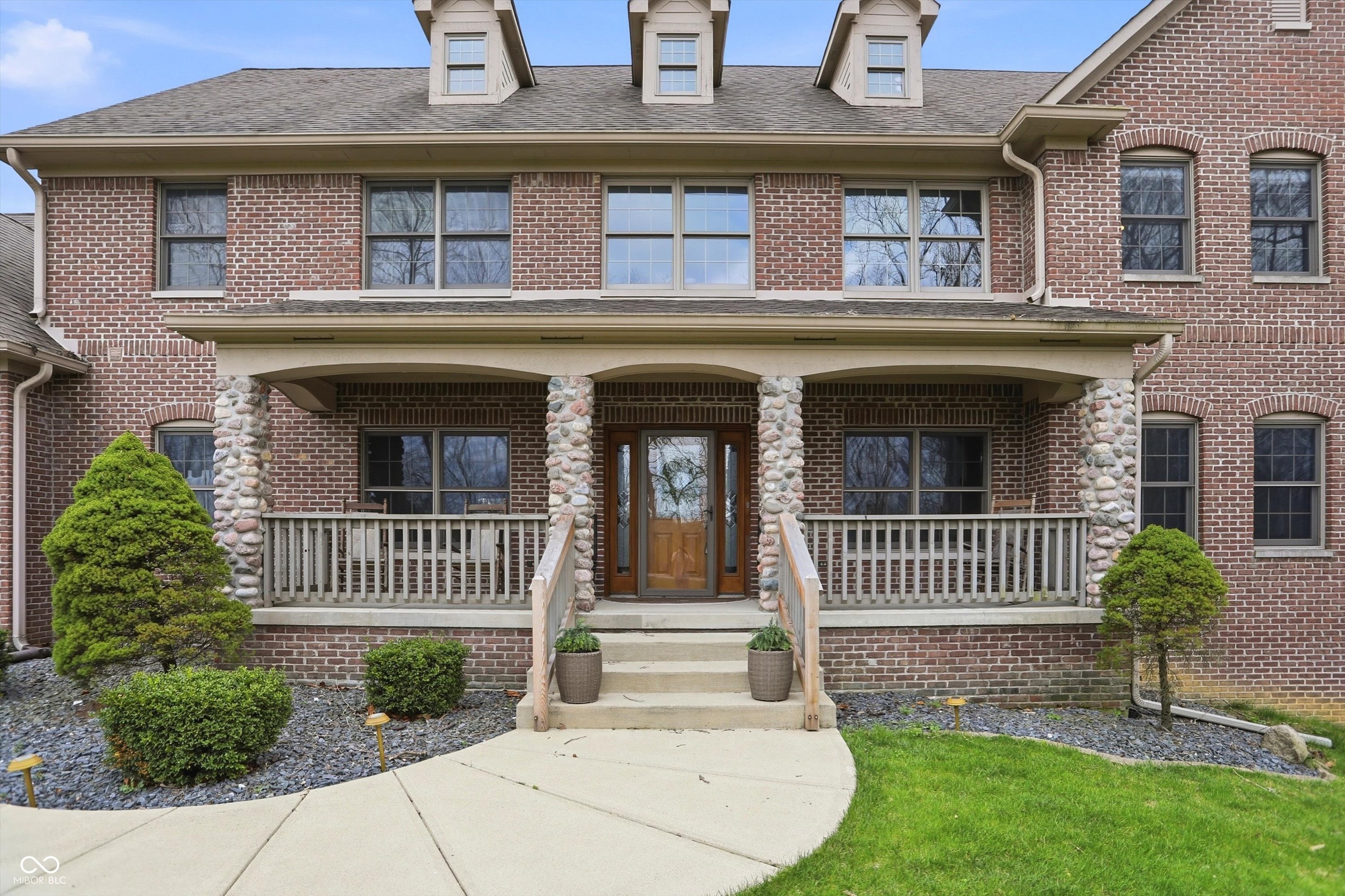 1291 N Blue Spruce Court