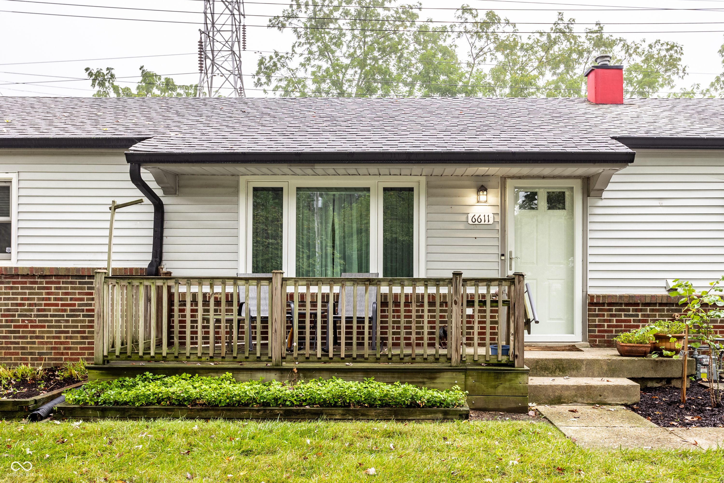 6611 Parker Lane
