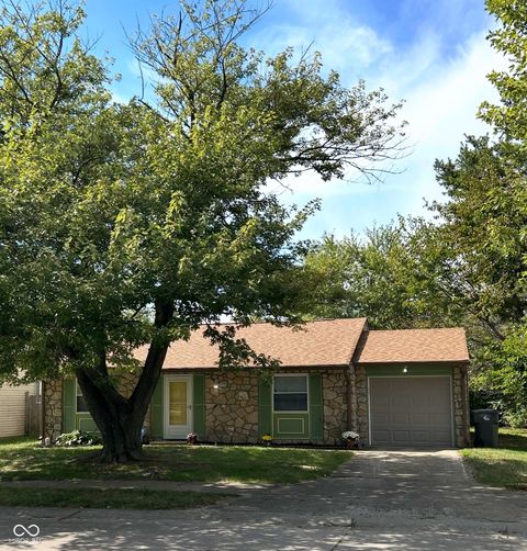 Photo of 5240 Chisolm Trail, Indianapolis, IN 46237 (MLS # 22068027)
