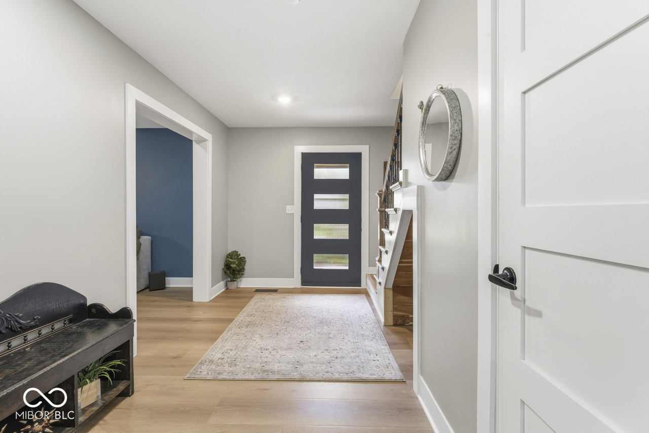939 Elmwood Circle