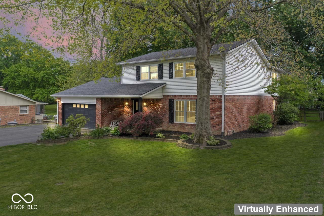 939 Elmwood Circle