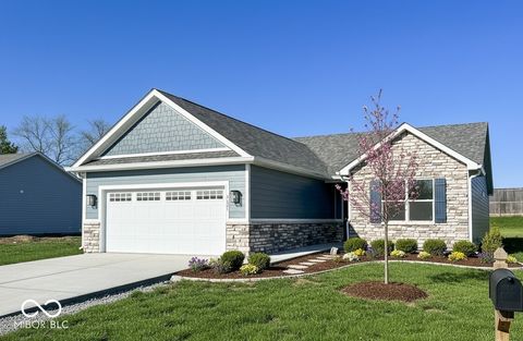 6621 12 Oaks Drive Anderson IN 46013