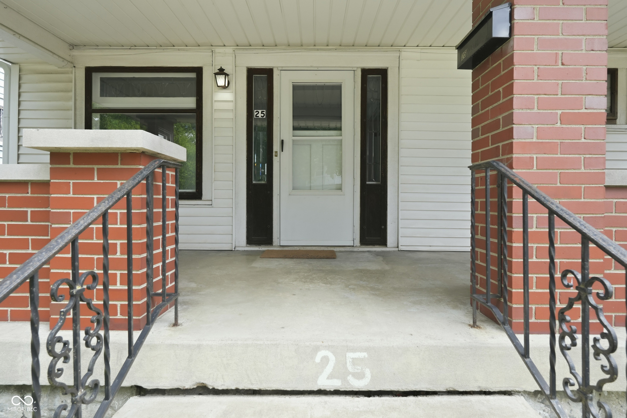 25 N Kealing Avenue