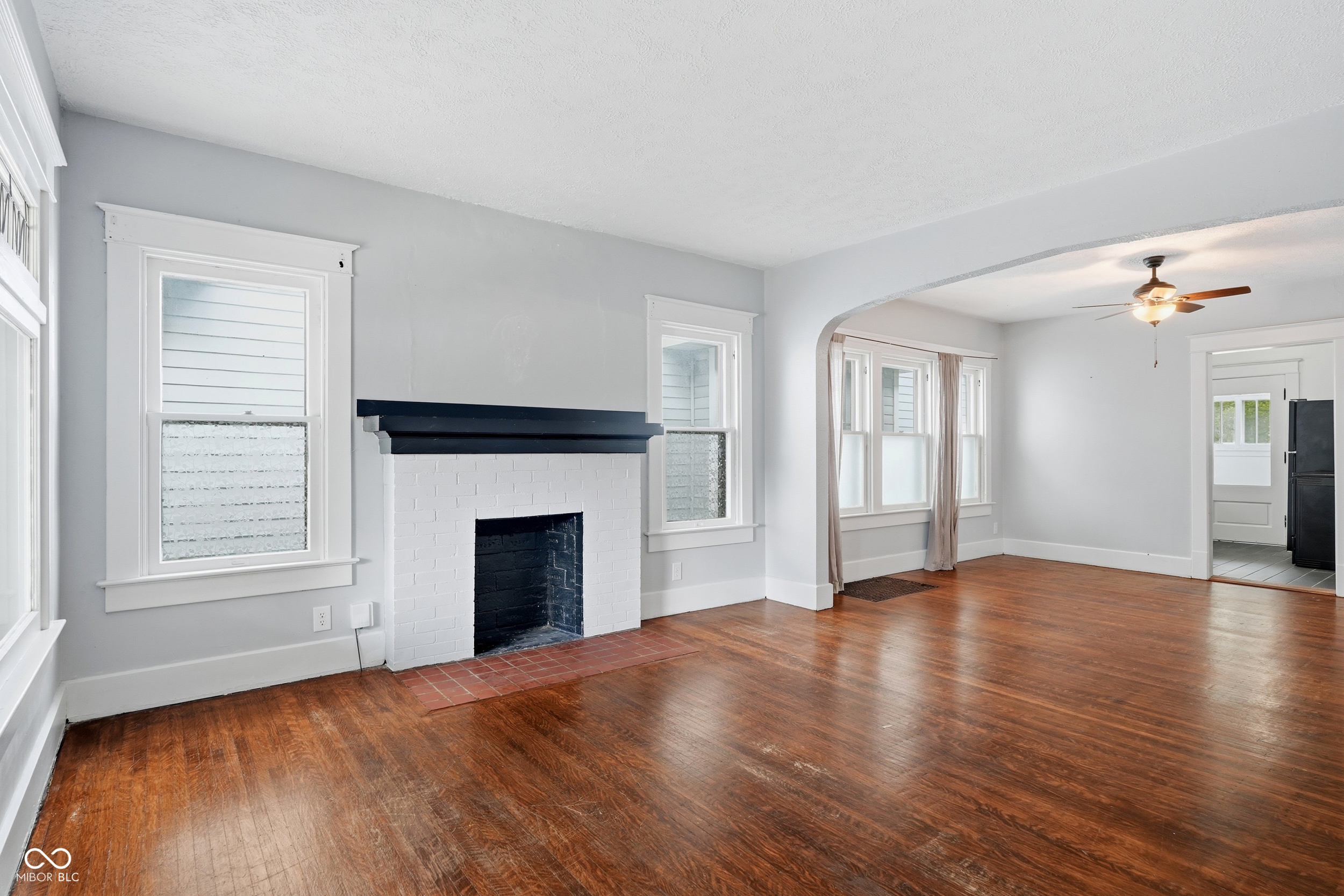 25 N Kealing Avenue
