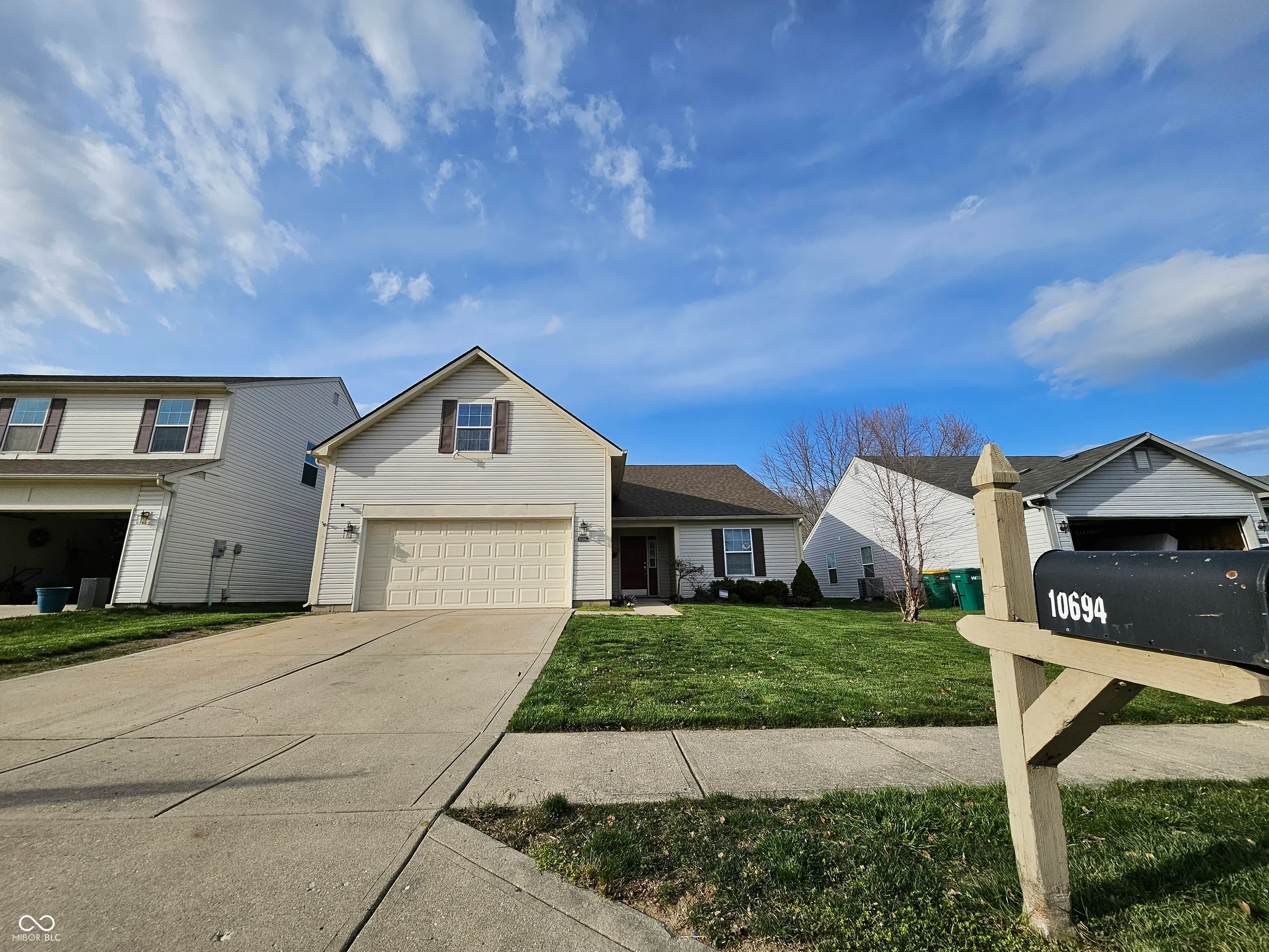 Indianapolis, Indiana 46231, United States, 3 Bedrooms Bedrooms, ,2 BathroomsBathrooms,Residential,Active,13212