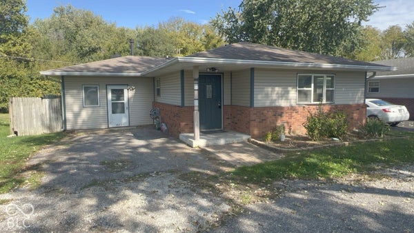 4906 W TROY AVE, INDIANAPOLIS, IN 46241 - Image eb686ebceafbdaaa82ec4365b0cde7ac/1707744498
