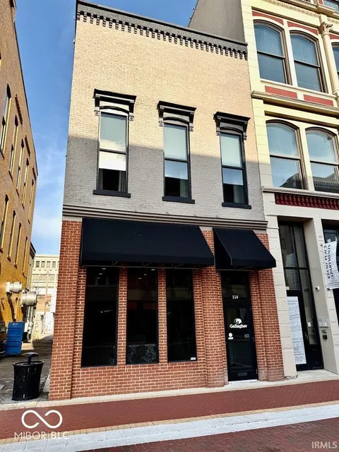 114 S Walnut Street, Muncie, IN 47305 - MLS#: 22035667