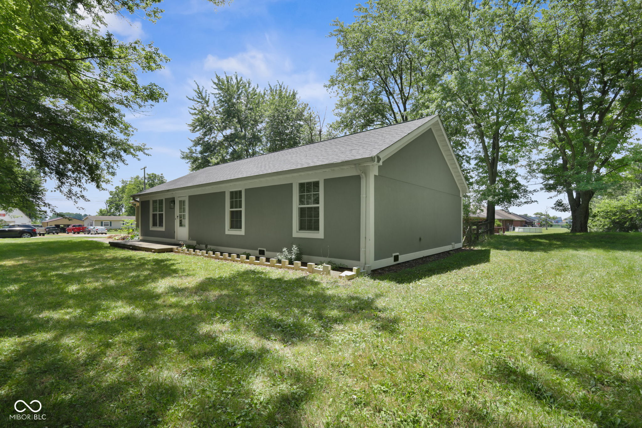 104 W County Road 500 S