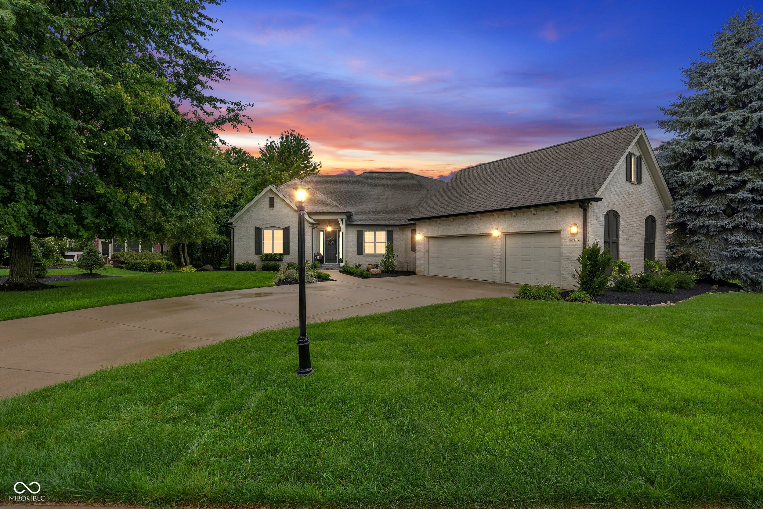 10737 Jacobs Court