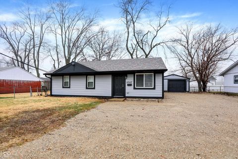 8242 E 42nd Street Indianapolis IN 46226