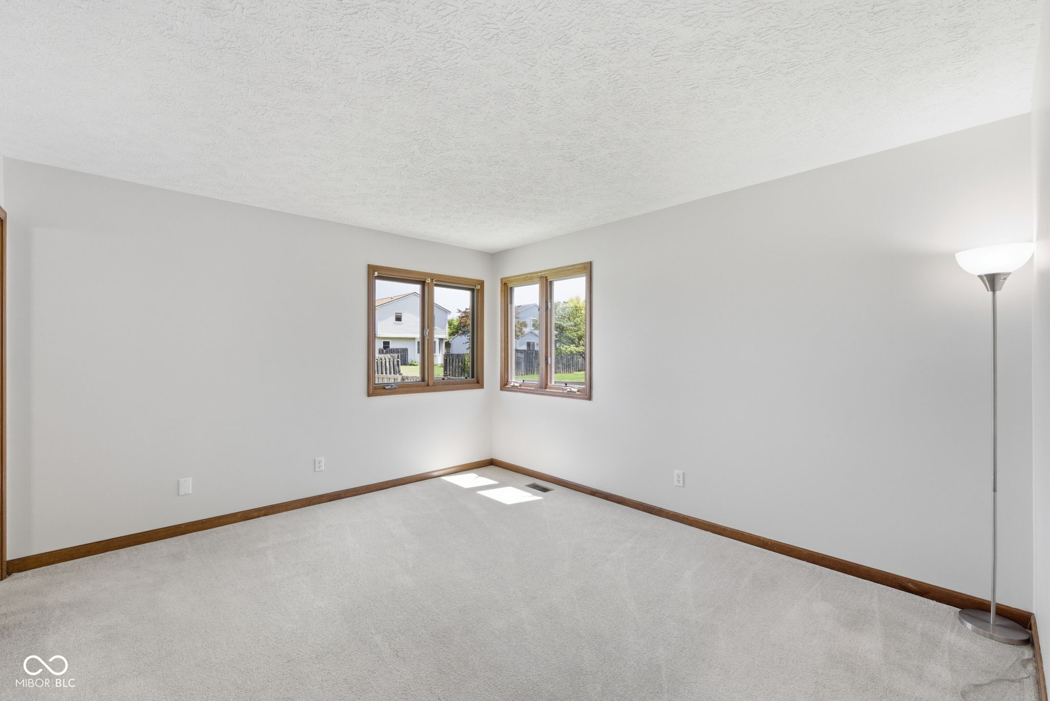5961 Terrytown Parkway