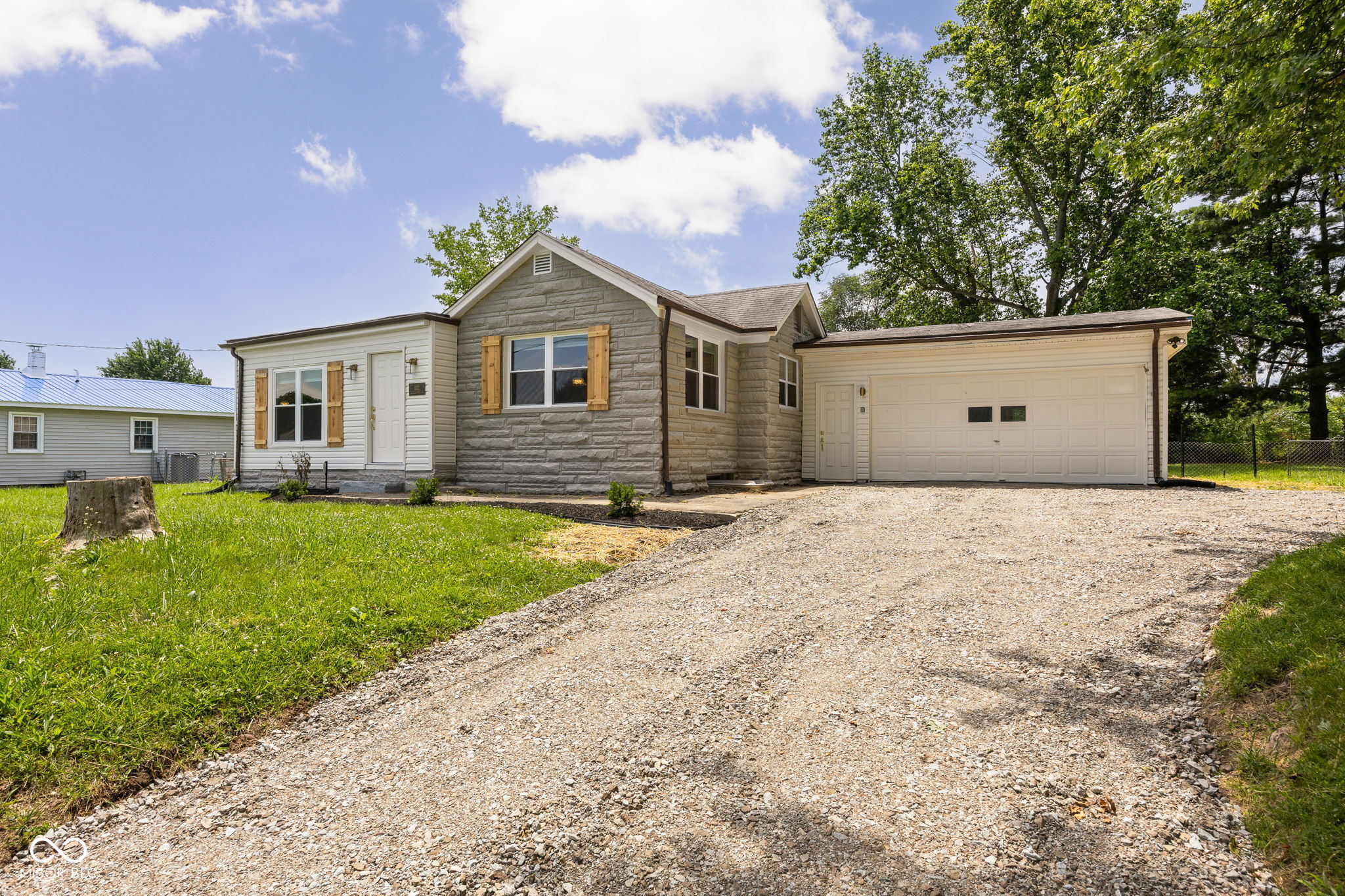 1572 S Us Highway 31
