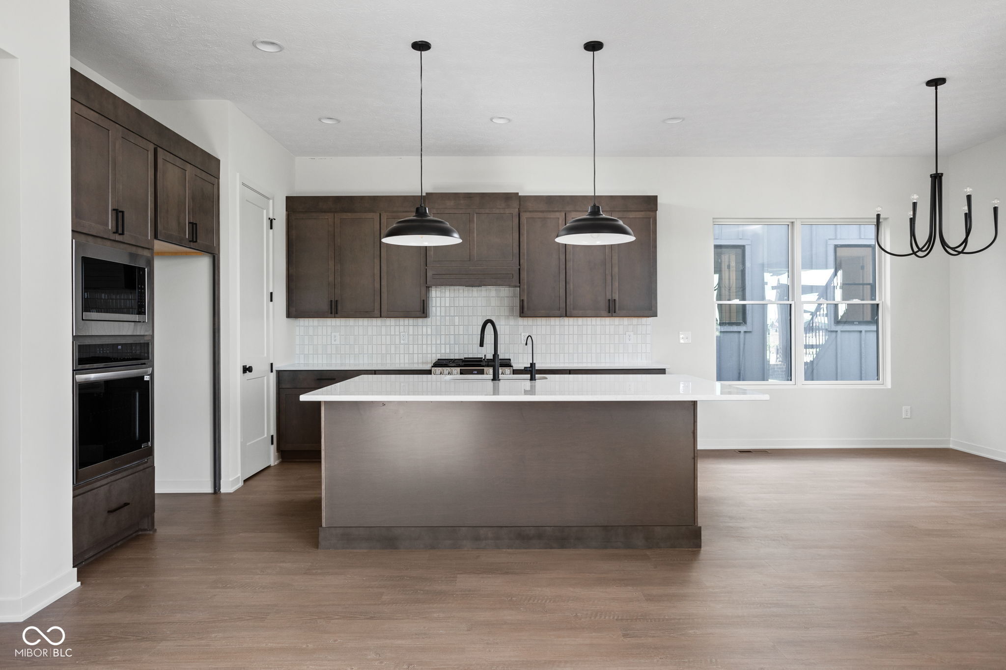 17312 Newton Main Street