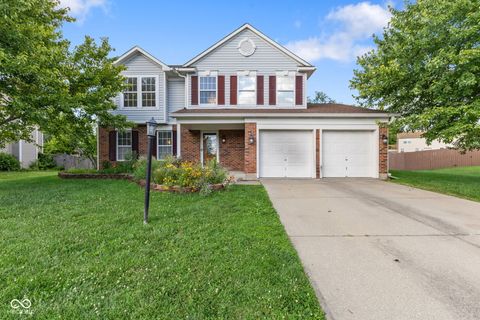 Photo of 643 Creston Point Circle, Indianapolis, IN 46239 (MLS # 22107340)