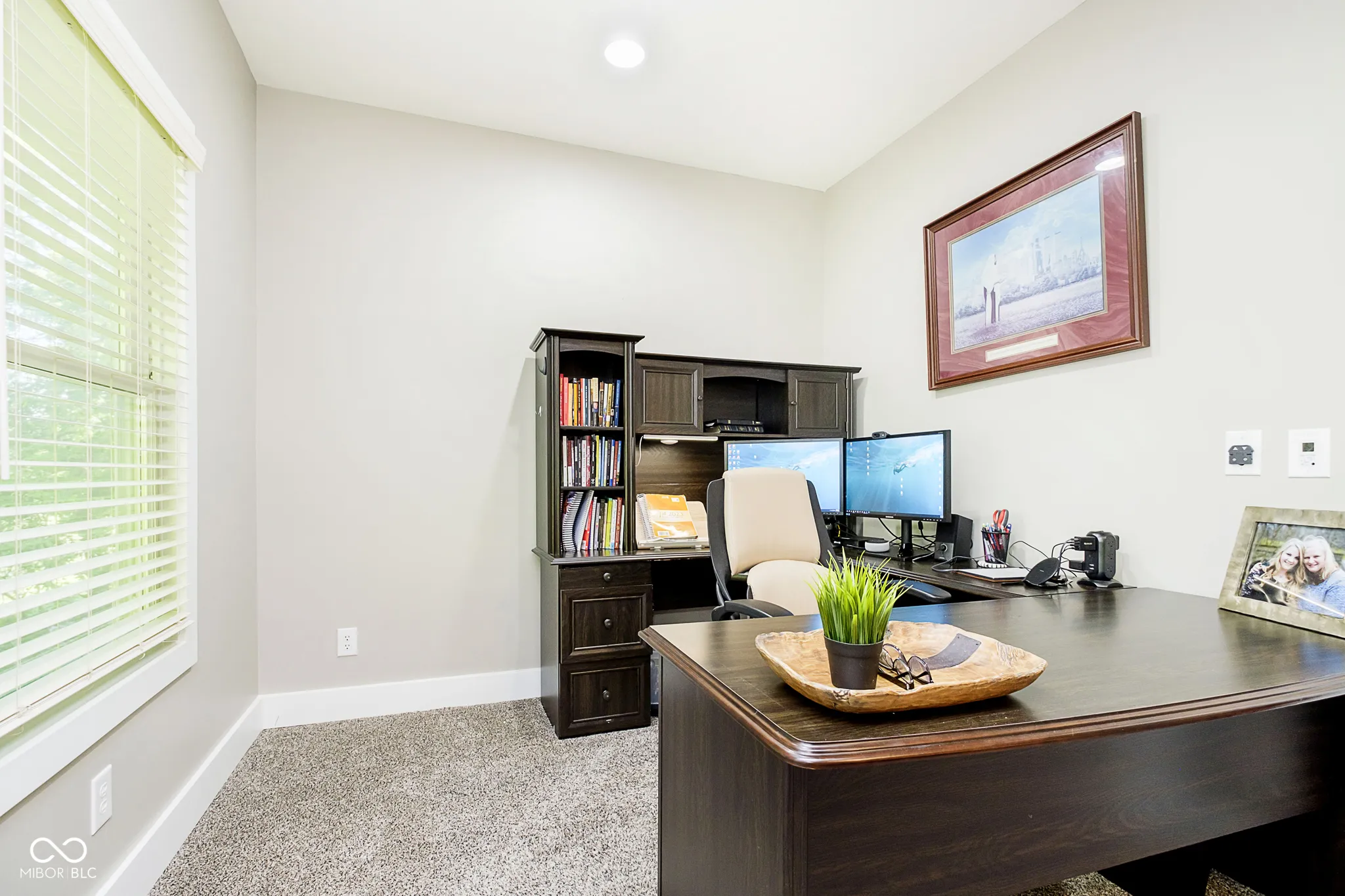 Pendleton, Indiana 46064, United States, 5 Bedrooms Bedrooms, ,5 BathroomsBathrooms,Residential,Pending,88627