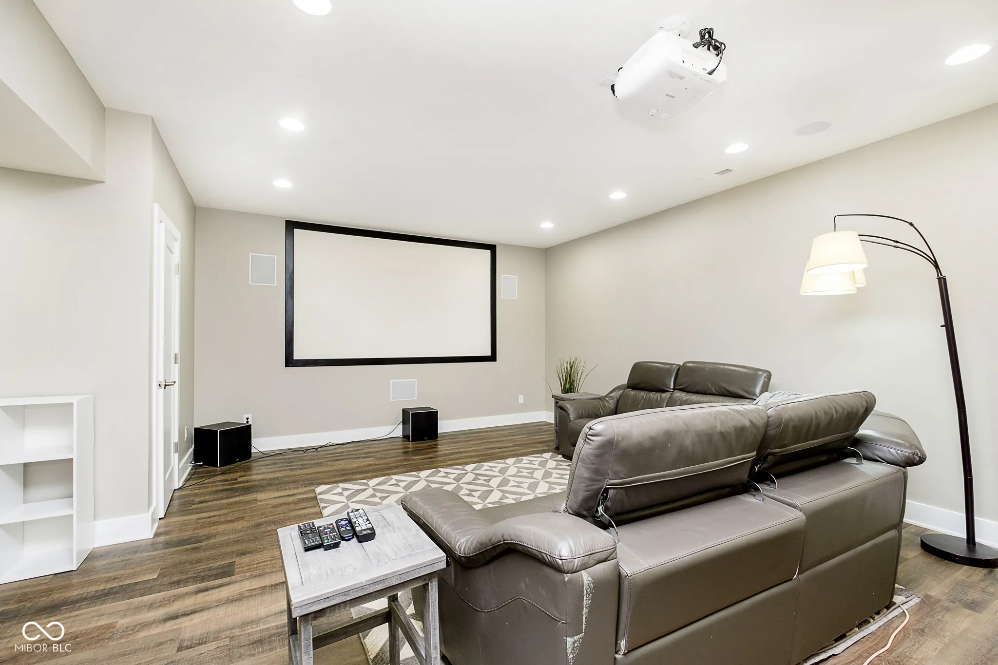 Pendleton, Indiana 46064, United States, 5 Bedrooms Bedrooms, ,5 BathroomsBathrooms,Residential,Pending,88627