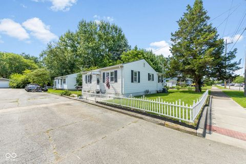 Photo of 10 E Village Green Street, Greensburg, IN 47240 (MLS # 22110714)