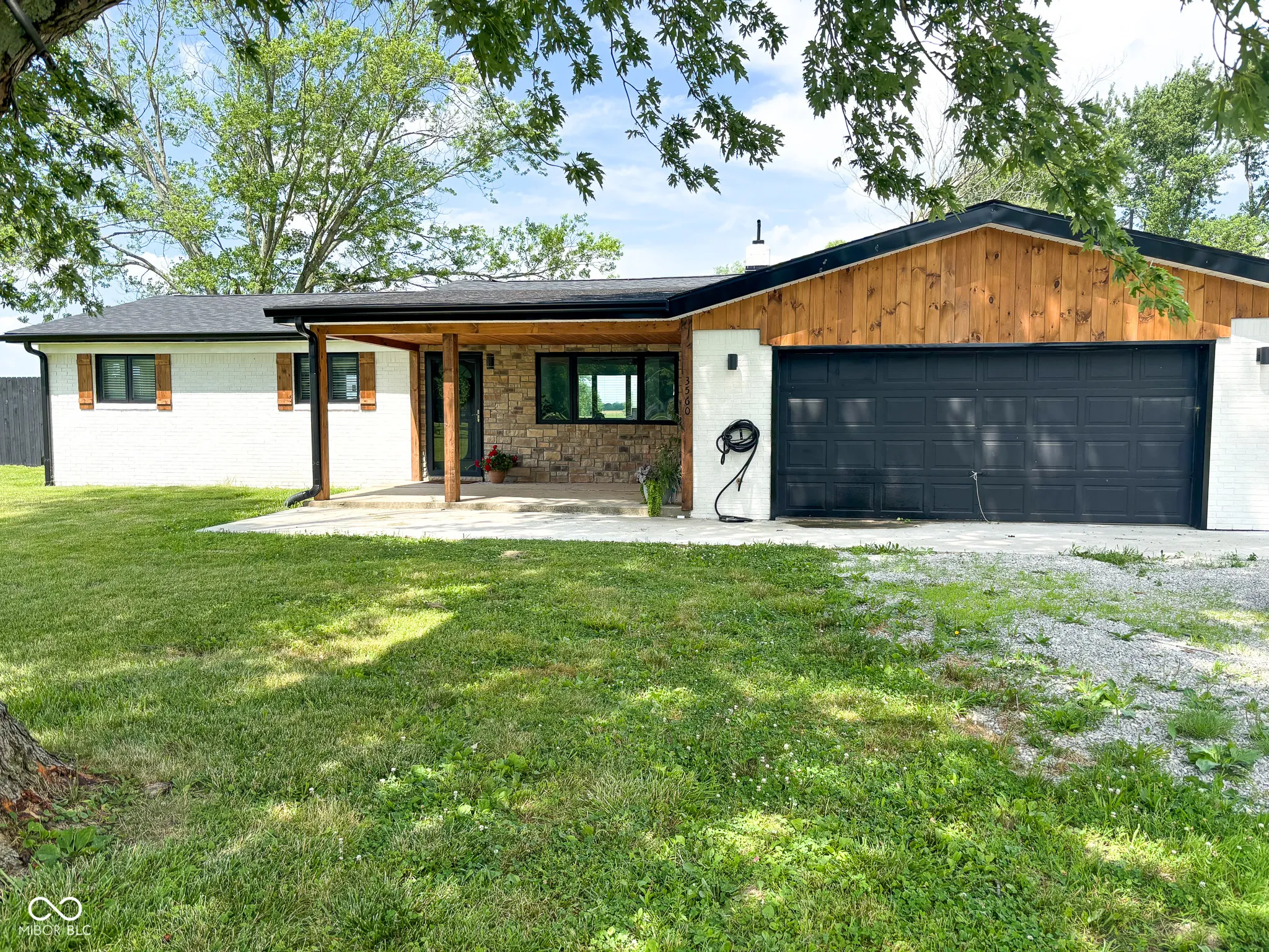 Hope, Indiana 47246, United States, 3 Bedrooms Bedrooms, ,2 BathroomsBathrooms,Residential,Active,161938